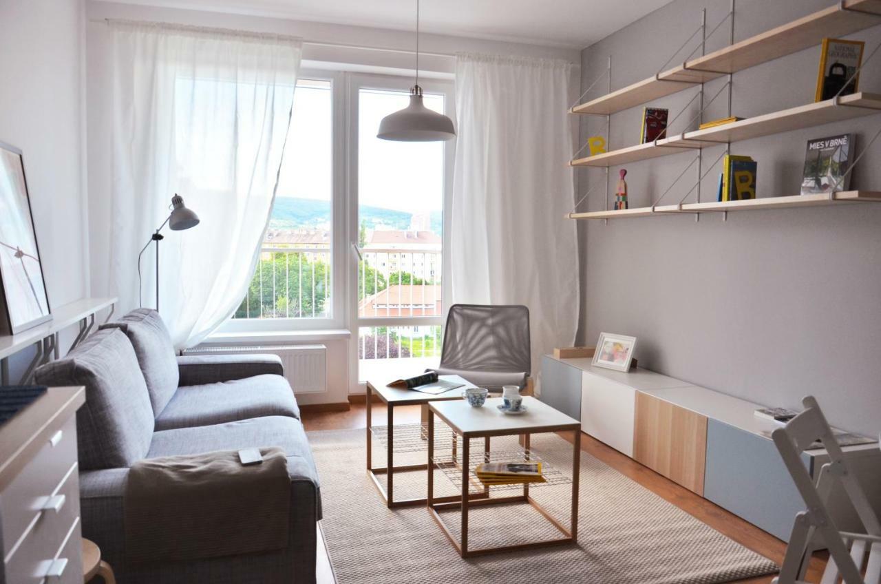 Brand New Apartment. Parking Spot Included! Bratislava Extérieur photo